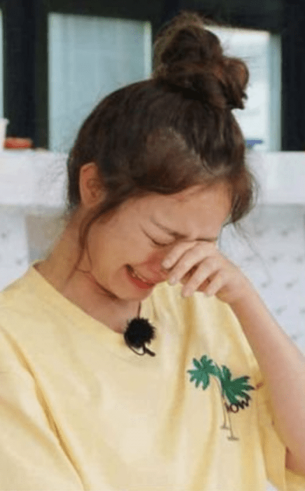 Jeon So Min burst into tears during the recording of Running Man, “I’m so ashamed of myself”