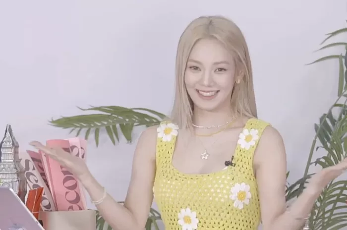 snsd hyoyeon dancer kai lisa 2803810398018309 10391 03 scaled 1