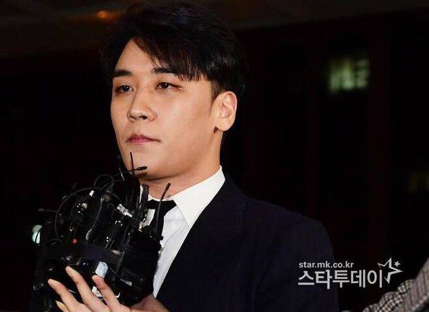 seungri 89283972372