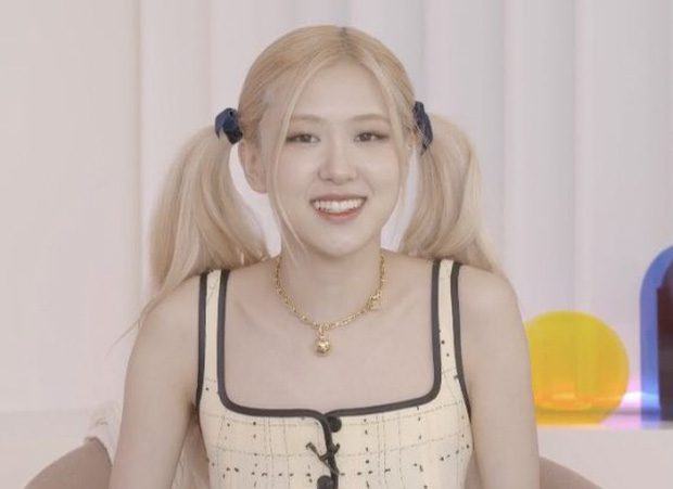 Lisa appeared gorgeous, while Rosé disclosed her secret desire in BLACKPINK’s recent livestream