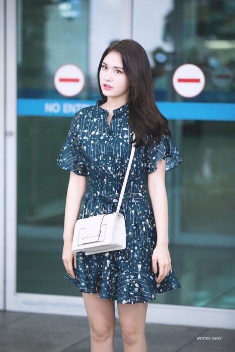 Somi 729372638623 683x1024