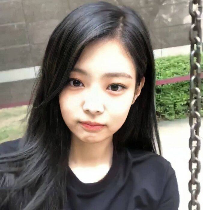 Pann: Jennie’s moment at the fansign makes the fans go crazy…