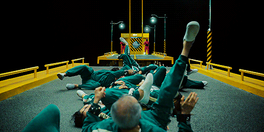 squid game gif 2102021