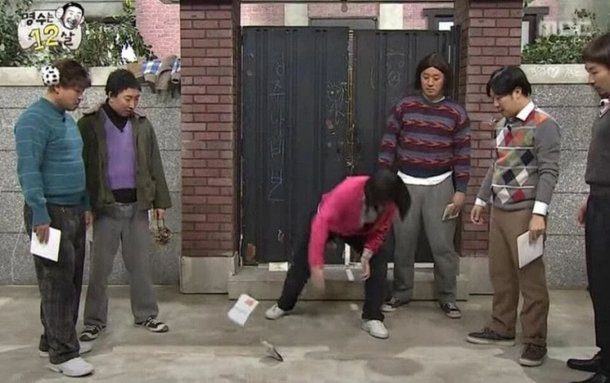 Korean netizens jokingly claimed that “Squid Game” plagiarized a famous Korean show called “Infinite Challenge”