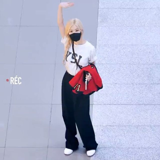 blackpink rose