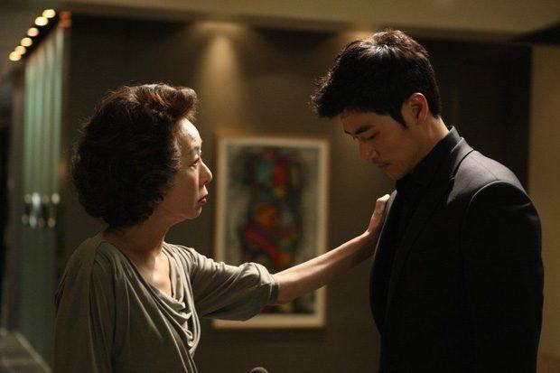 The Taste Of Money youn yuh jung 160921 1