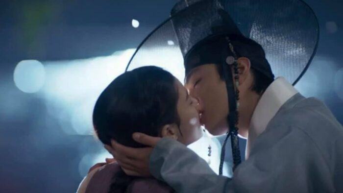 kim-yoo-jung-lover-of-the-red-sky