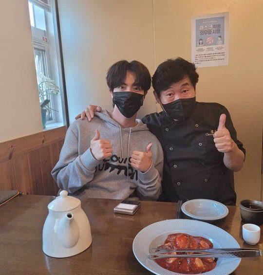 Chef Lee Yeon Bok boasted his friendship with BTS Jin