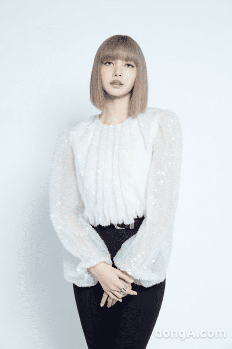 lisa solo debut 2904809894089028084024