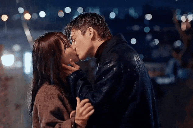 doom at your service kiss 16310876977481158743159.gif