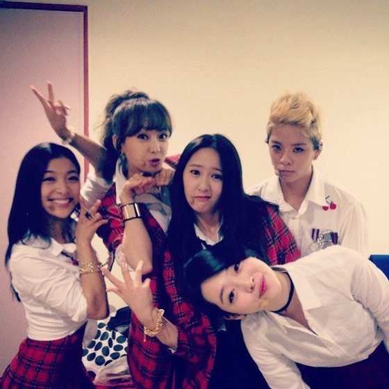 f x krystal 23098284092480824