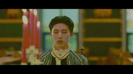 B.I collaborated with Lee Hi to appear in the MV, describing a tearful love story with a beautiful ending.