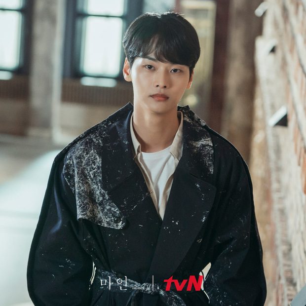 6 idols who have bad acting skills: emotionless actor Cha Eun Woo, Hye Ri is only remembered as Duk Sun in Reply 1988