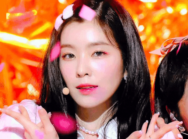 Not to mention her stunning ending fairy moments
