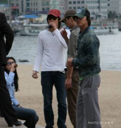 kang-dong-won-gong-yoo-04102021-3