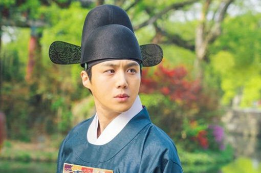 kim seon ho