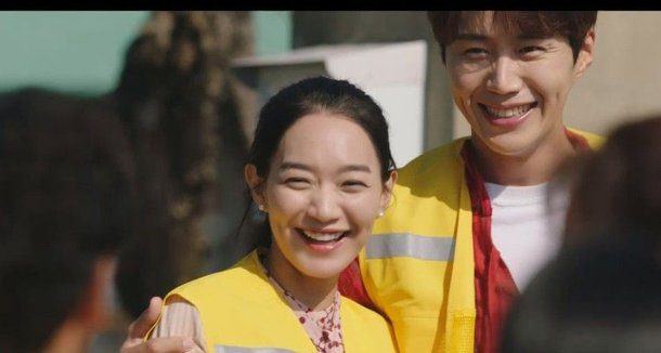 Hometown Cha-cha-cha Shin Min-ah and Kim Seon-ho