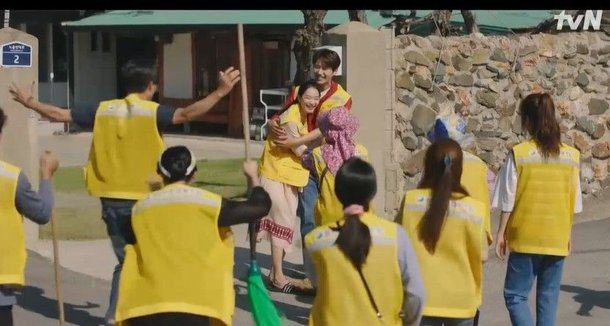 hometown cha cha cha kim seon ho shin min ah
