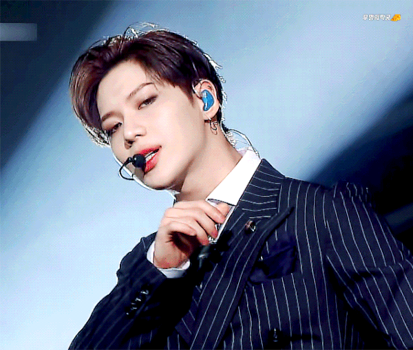 10 most handsome Kpop male idols