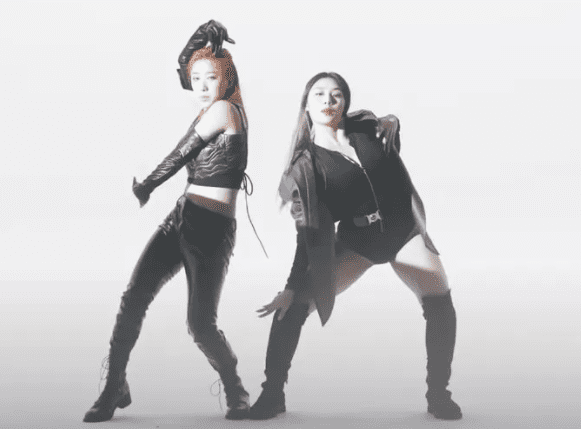 YG dancers Lee Jung and Yeojin responded to fans' questions asking, "Why didn't you become an idol?"