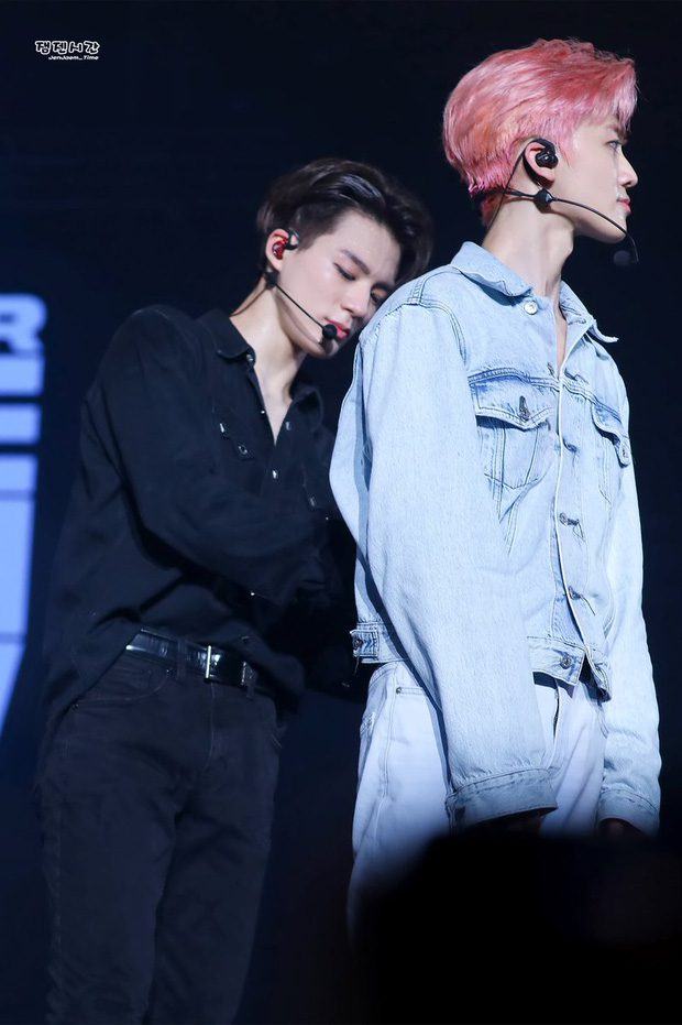 Taking care of each other on stage
