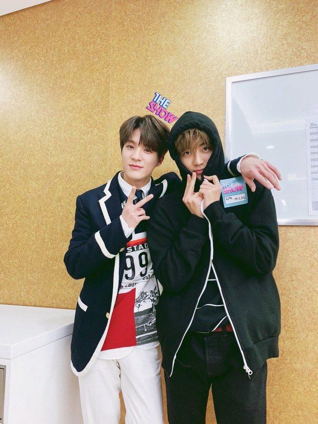 Jaemin visited Jeno when he was MC for The Show without the members of the group by his side
