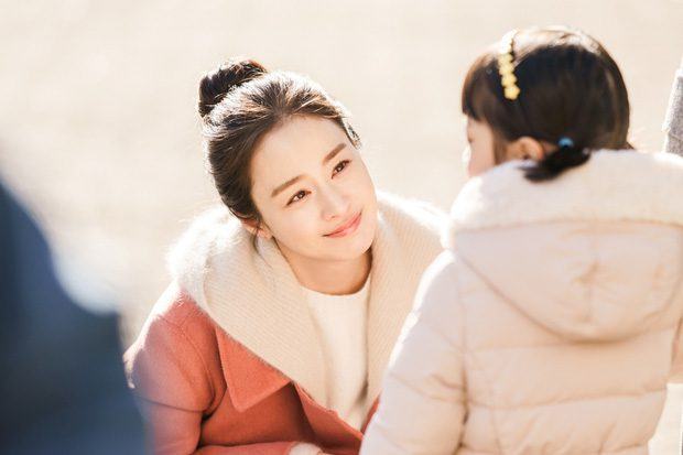 After Hi, Bye Mama, Kim Tae Hee's acting is gradually appreciated by fans
