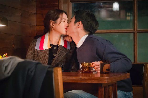 son ye jin jung hae in
