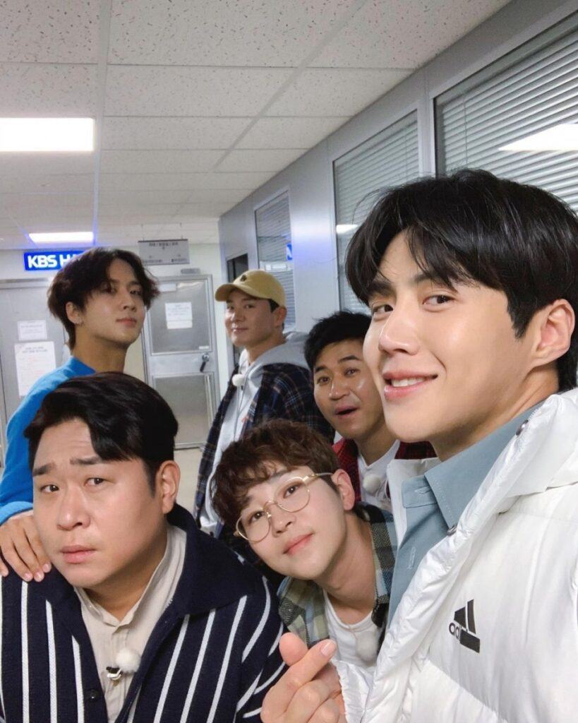 Although removing Kim Seon-ho from “2 Days 1 Night” was an inevitable decision, the production team still has to face chaos