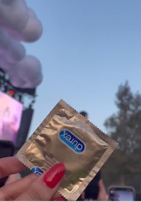bibi threw condom