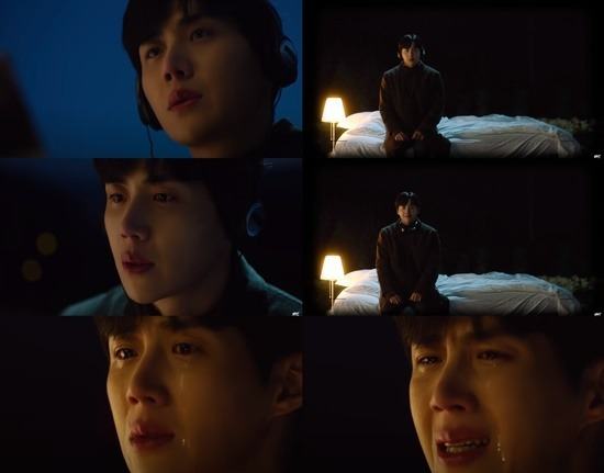 Recommendation for a sad movie-like music video - "Sleepless" by Epitone Project, starring Kim Seon-ho