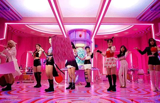TWICE Scientist