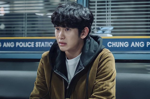 Kim Soo Hyun unexpectedly makes a nude scene in One Ordinary Day