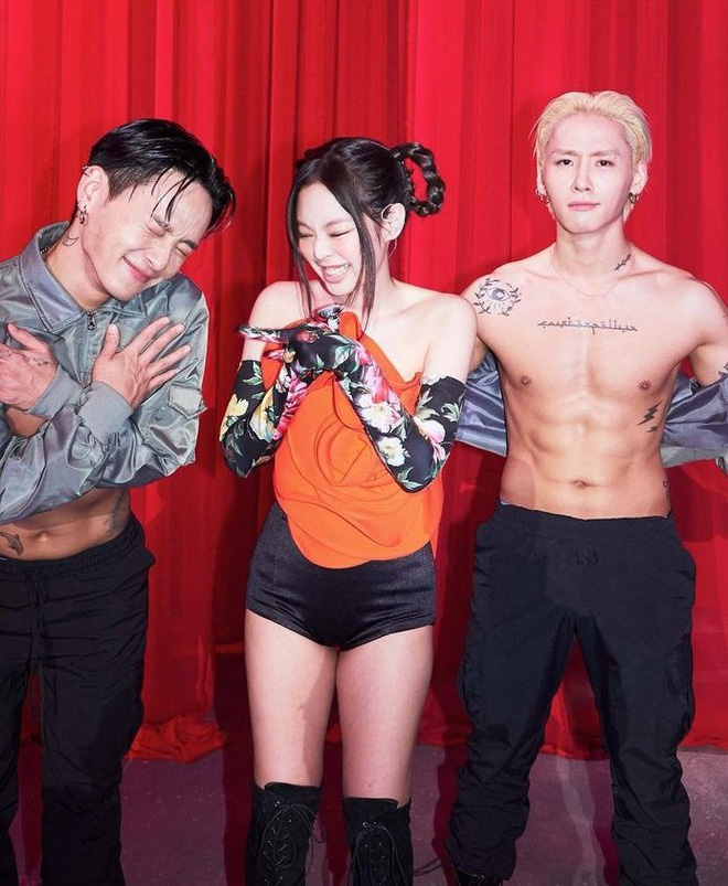 Blackpink Jennie Kwon Young Deuk Kwon Young Don Blackpink Jennie Kwon Young Deuk Kwon Young Don