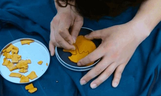 A teenage boy hospitalized, left with severe burns after trying the viral honeycomb challenge from ‘Squid Game’
