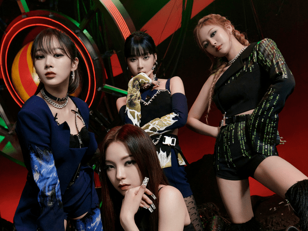 However, aespa fans claim that the group has its own charm, and there is no need to compare the group with any new generation girl groups.