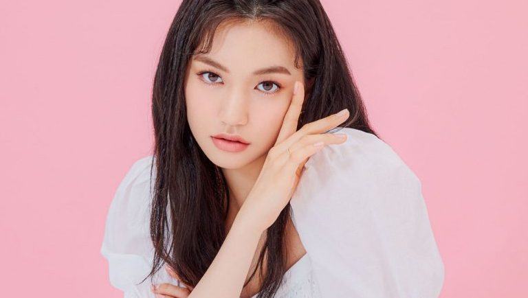 weki meki doyeon thumb
