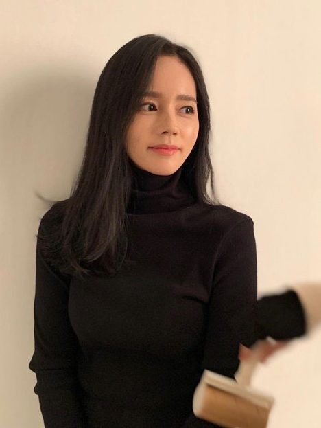 Han Ga-in ageless beauty