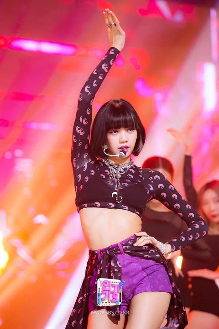 Lisa and Rosé are definitely not suitable to be the leader of BLACKPINK