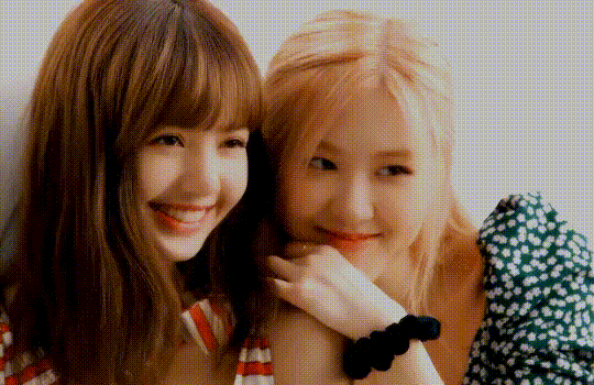 Lisa and Rosé are definitely not suitable to be the leader of BLACKPINK