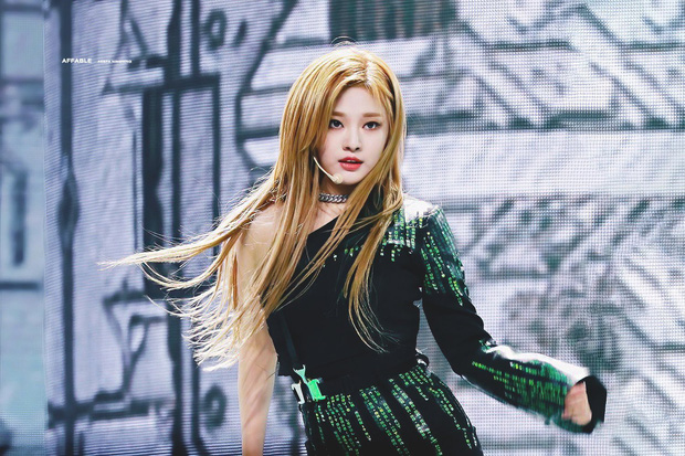 They're both the prettiest in their groups but get little attention because they're foreign members
