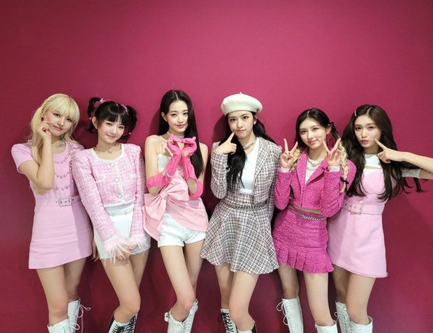 Wonyoung and IVE were criticized for not bowing to seniors