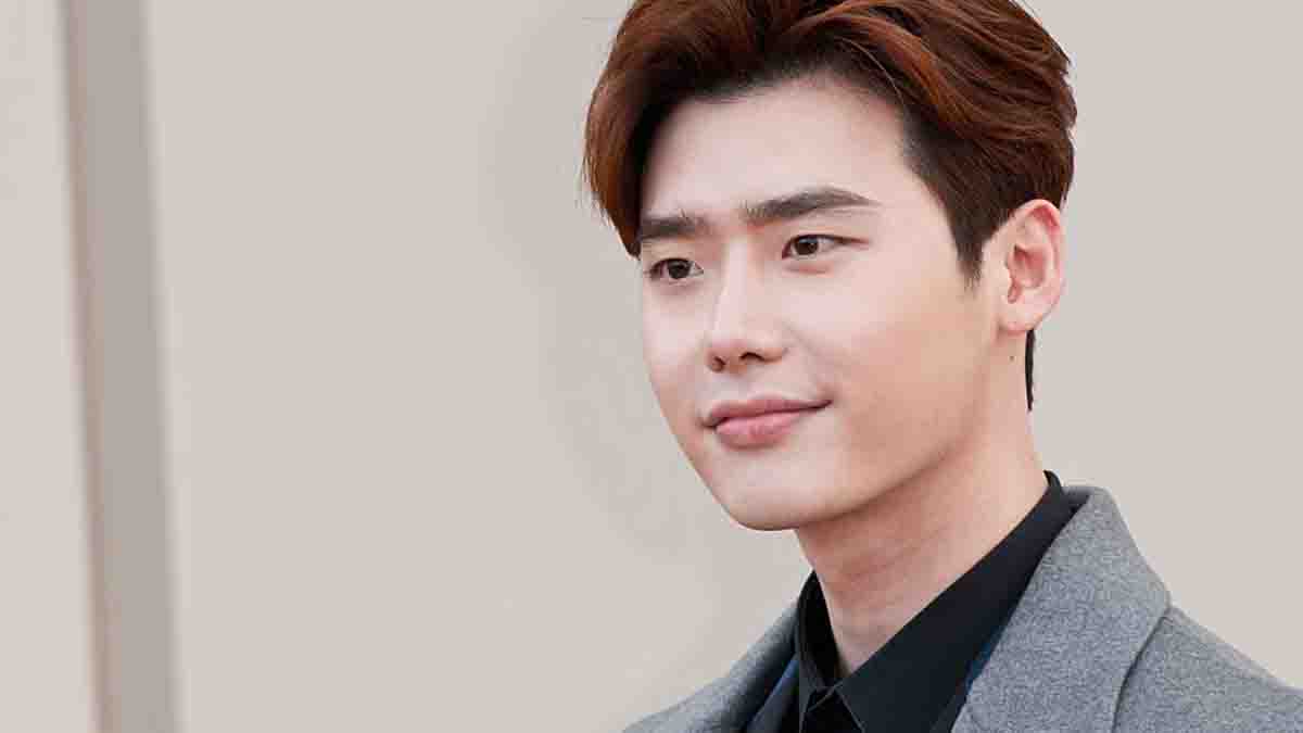 lee jong suk thumbnail