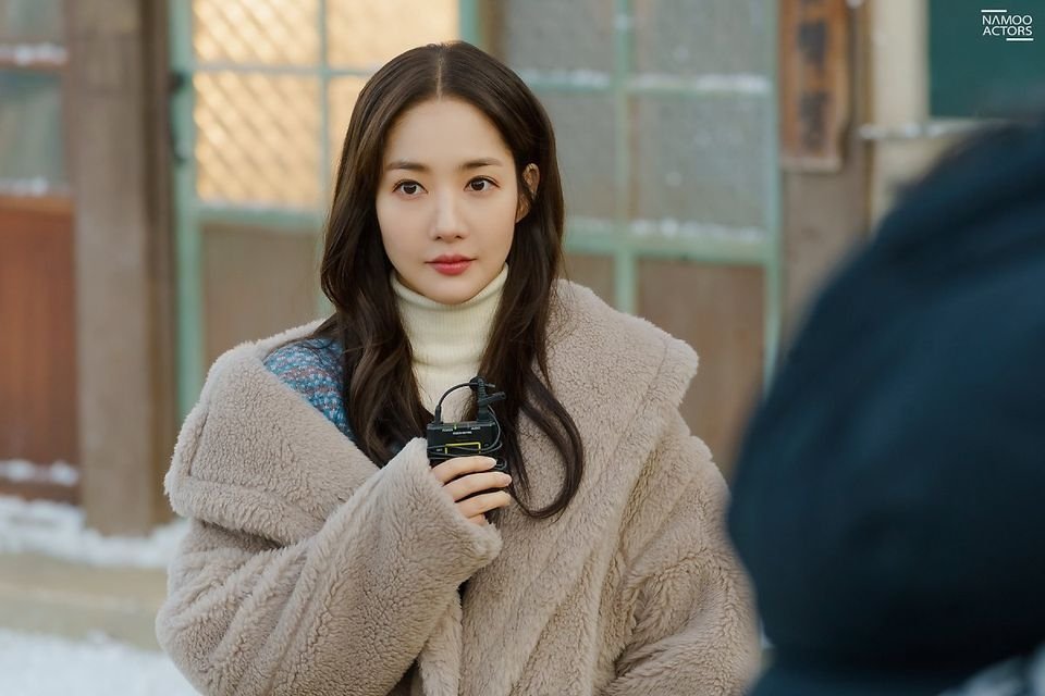 Park Min Young glorious 2022