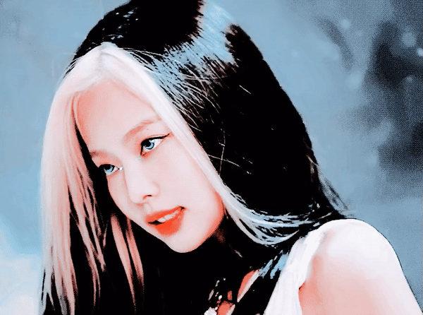 BLACKPINK Jennie IVE Wonyoung