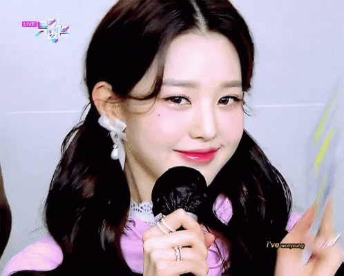 BLACKPINK Jennie IVE Wonyoung