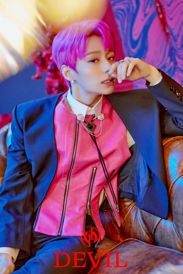6. Hwanwoong (ONEUS)