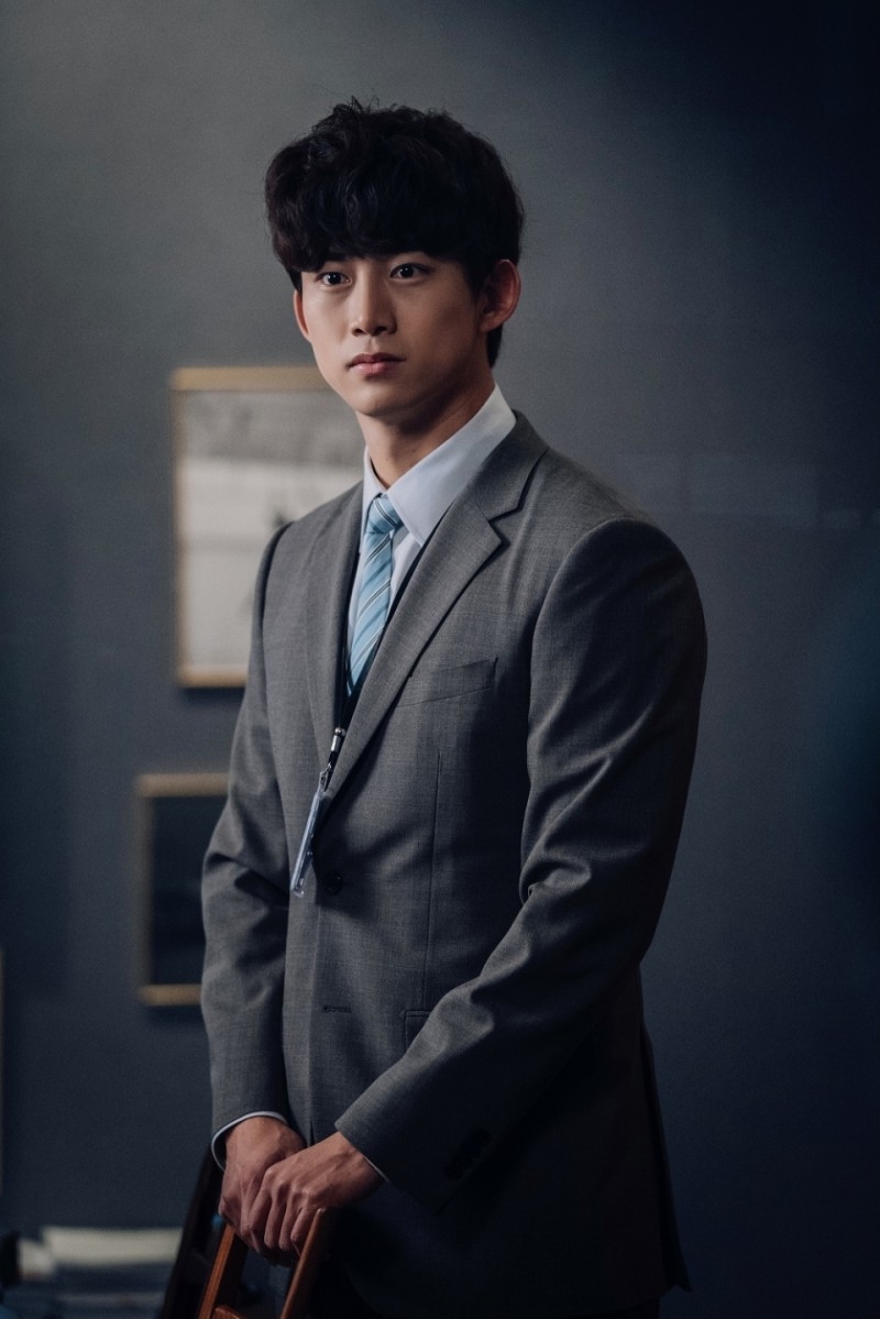 1. Ok Taecyeon - Jang Joon Woo