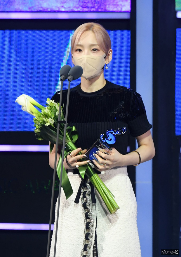 Taeyeon SNSD 2022 Gaon Chart Music Awards