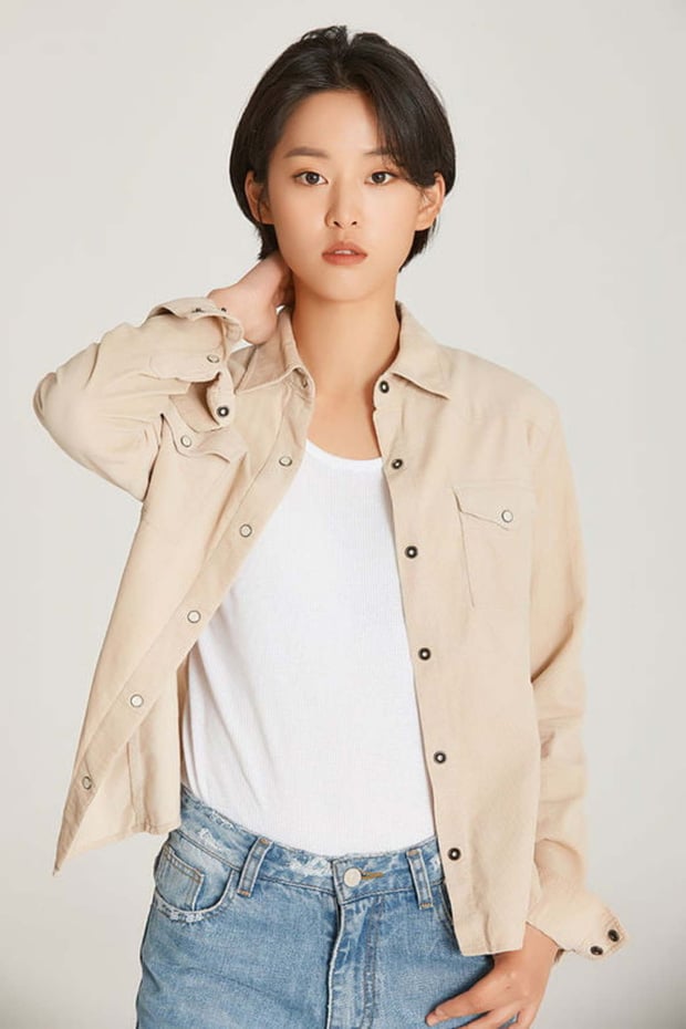 Lee Yeon
